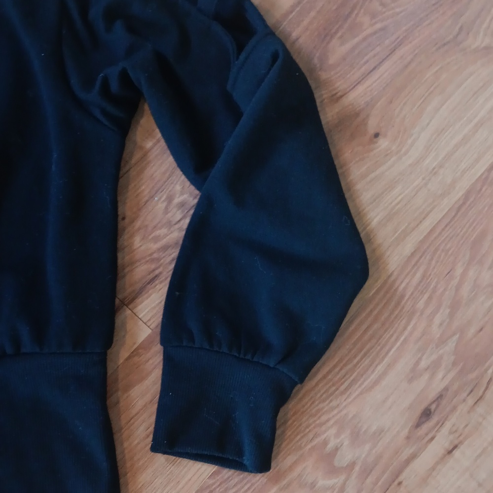 Black Cropped Sweater with Unique Shoulder Design - Picture 2 of 5